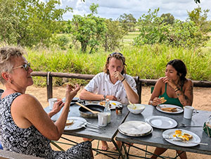 Mlondozi Picnic Site for breakfast